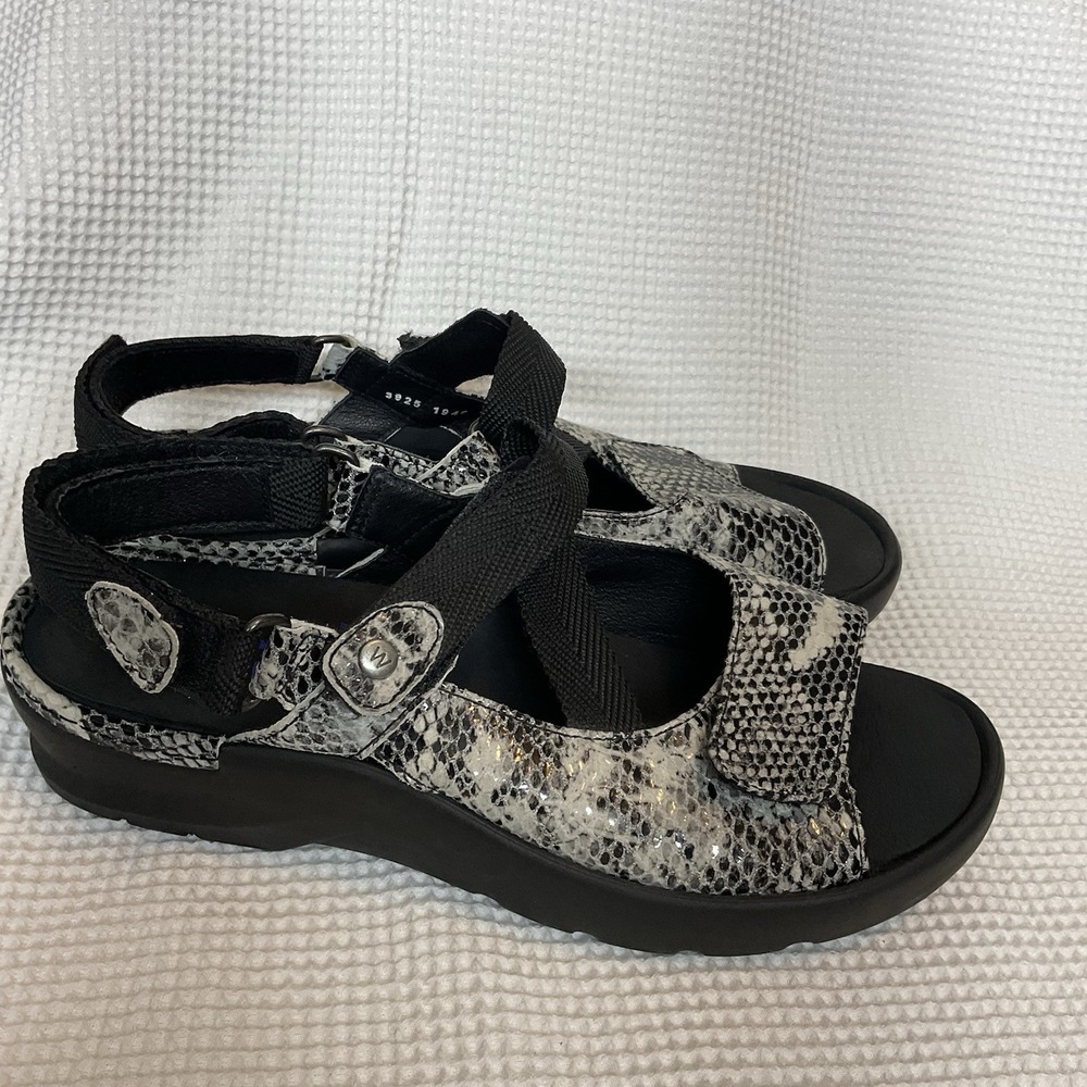 Wolky Jewel Snake Leather Adjustable Comfort Walking Sandals Womens 40 US 9-9.5